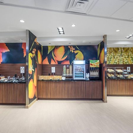 Fairfield Inn & Suites By Marriott בלומסבורג מראה חיצוני תמונה