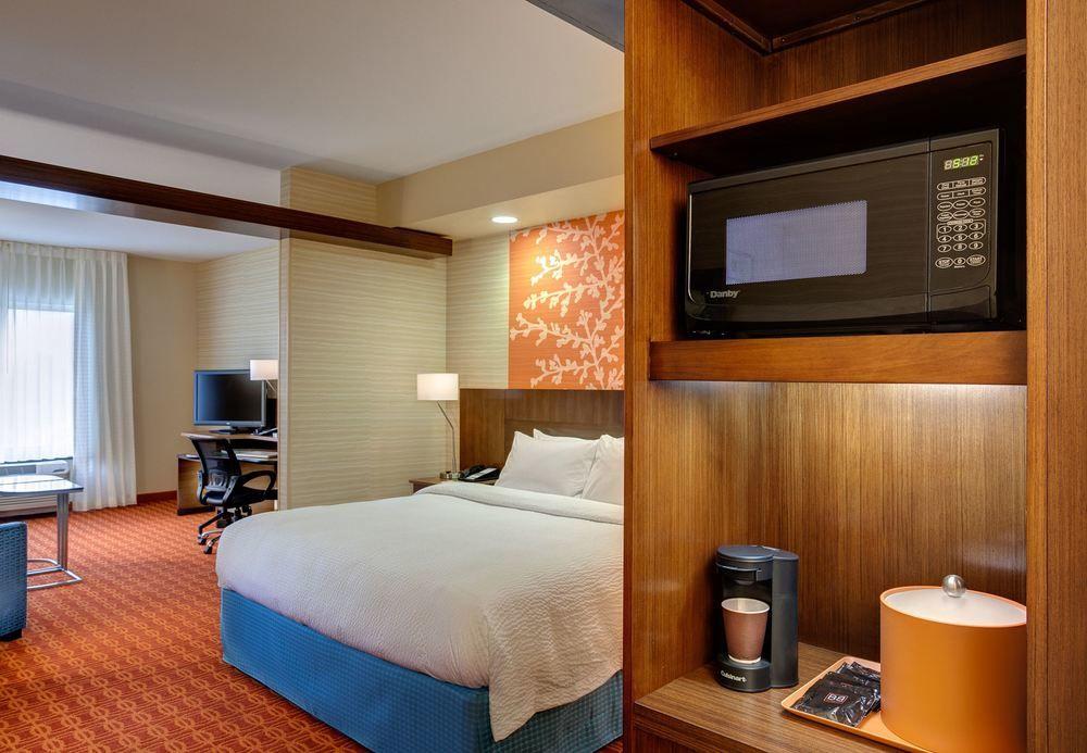 Fairfield Inn & Suites By Marriott בלומסבורג מראה חיצוני תמונה