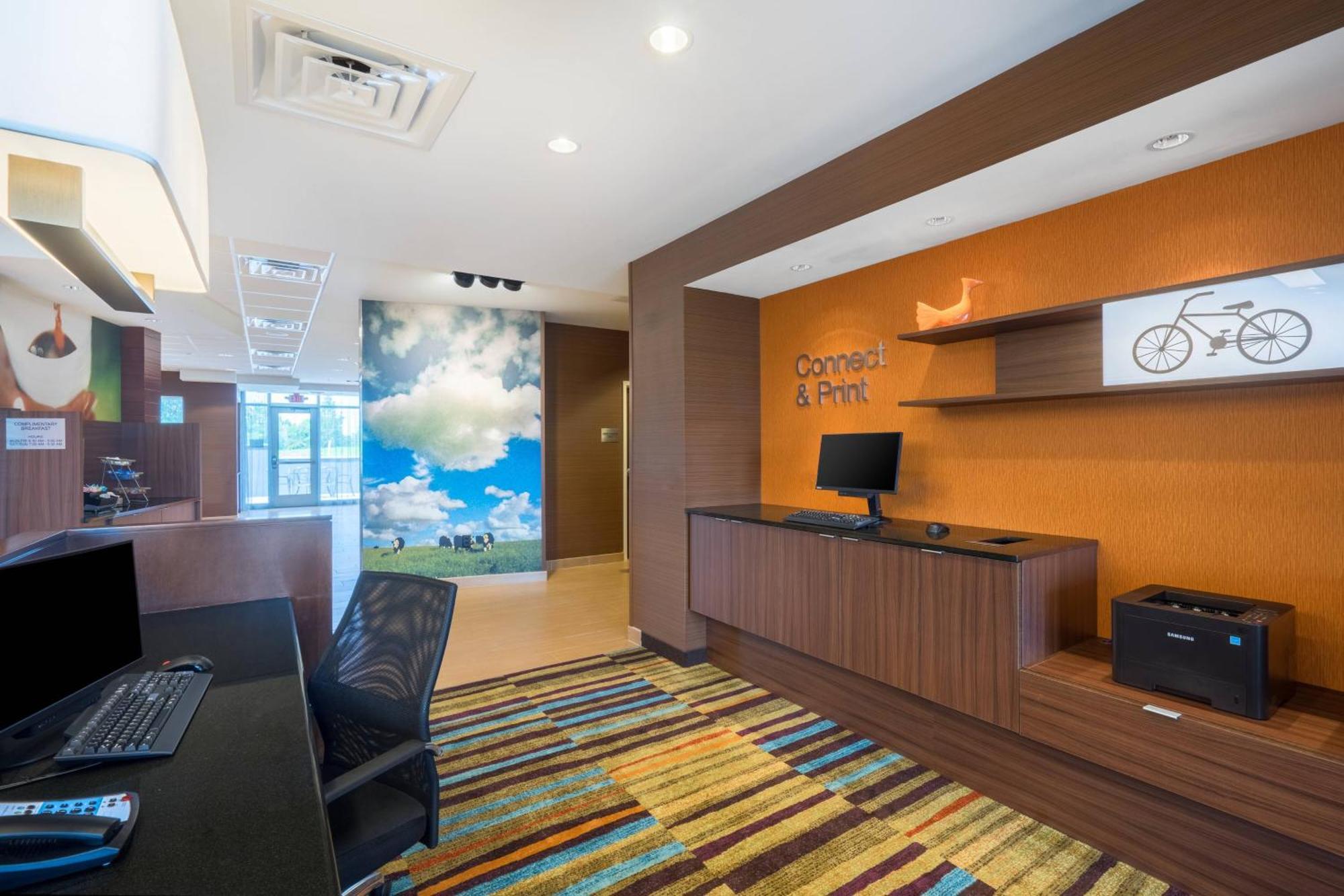 Fairfield Inn & Suites By Marriott בלומסבורג מראה חיצוני תמונה