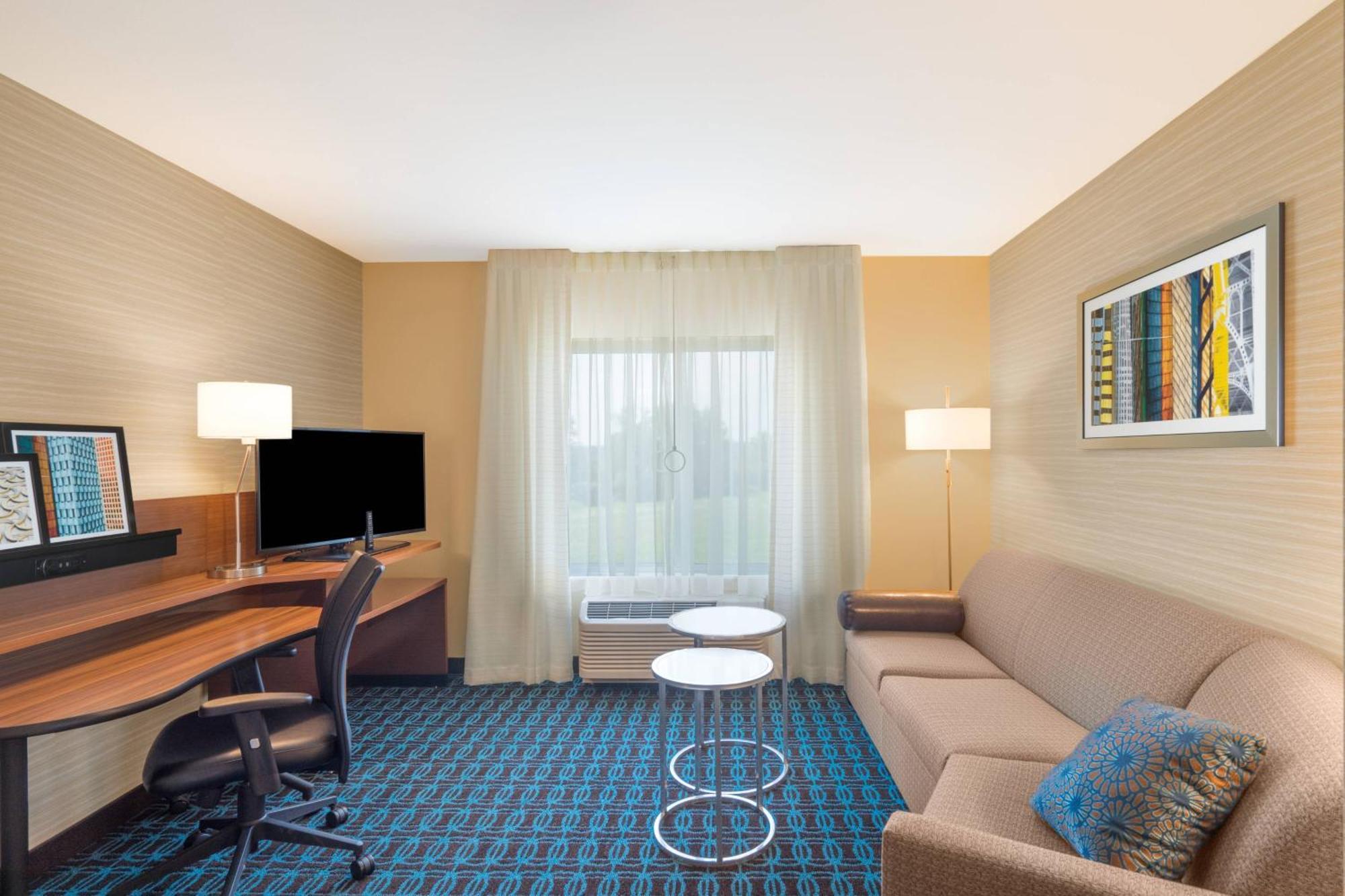 Fairfield Inn & Suites By Marriott בלומסבורג מראה חיצוני תמונה