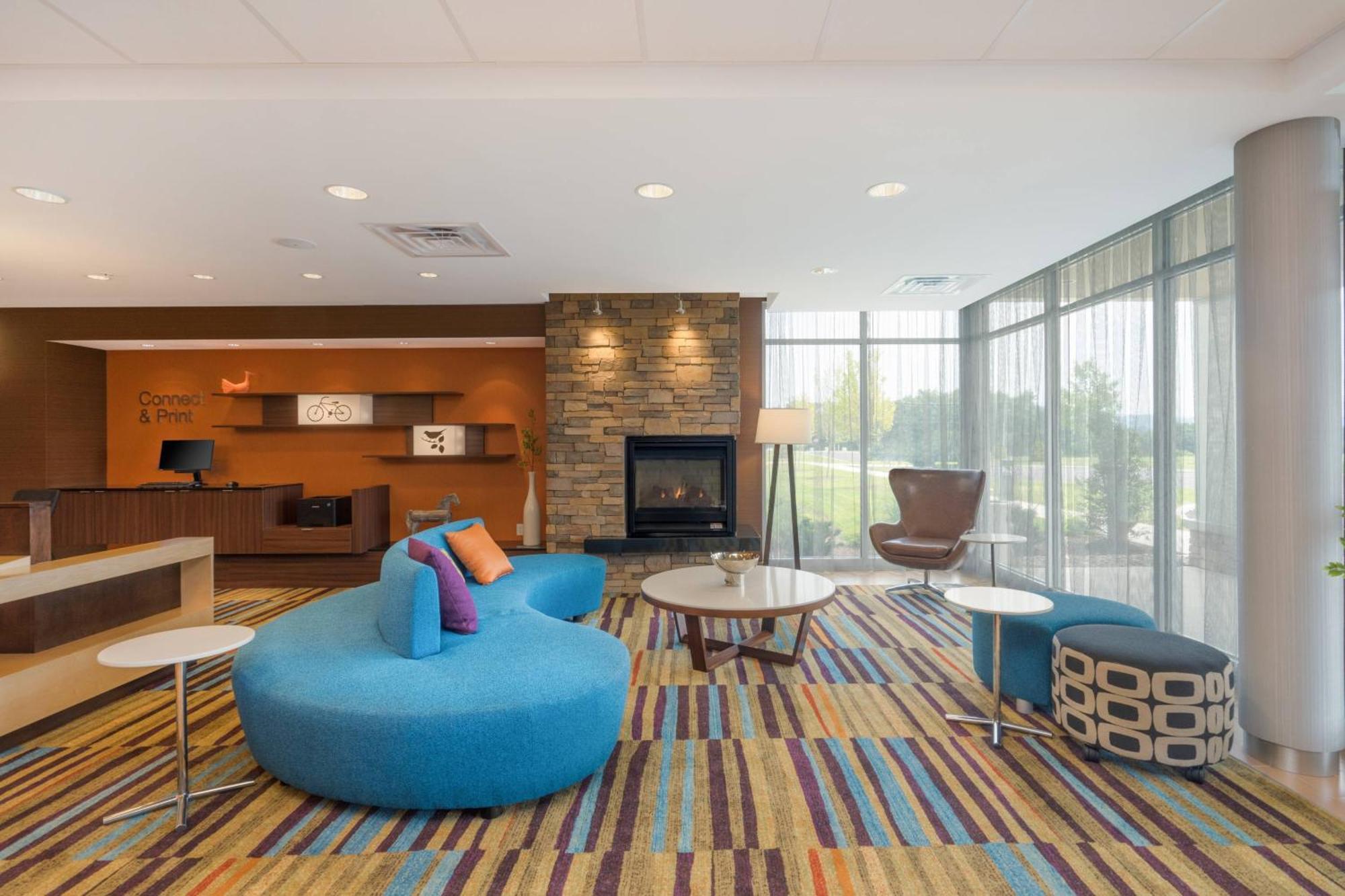 Fairfield Inn & Suites By Marriott בלומסבורג מראה חיצוני תמונה